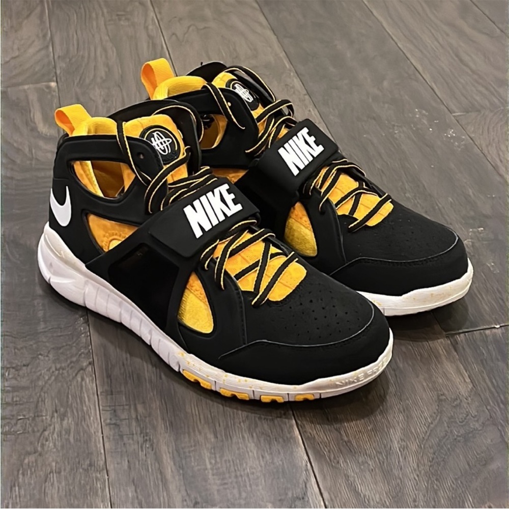 Nike Air Huarache Free Shield DD Pittsburgh Steelers Shoes Sneakers Mens Size 9